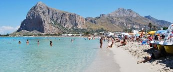 https://www.tp24.it/immagini_articoli/04-01-2024/1704379874-0-turismo-in-sicilia-per-schifani-bisogna-puntare-alla-destagionlizzazione.jpg
