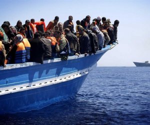 https://www.tp24.it/immagini_articoli/09-02-2020/1581239869-0-alarm-phone-pericolo-naufragio-mediterraneo-barcone-persone.jpg