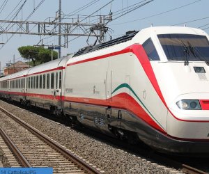 https://www.tp24.it/immagini_articoli/17-05-2022/1652798348-0-le-ferrovie-nbsp-investono-20-miliardi-in-sicilia-ecco-cosa-faranno.jpg