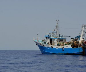 https://www.tp24.it/immagini_articoli/26-04-2023/1682533866-0-nbsp-l-appello-dei-pescatori-di-mazara-se-non-possiamo-lavorare-fateci-salvare-i-migranti-in-mare.jpg