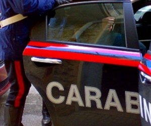 https://www.tp24.it/immagini_articoli/29-09-2015/1443530044-0-furto-in-abitazione-due-arresti-dei-carabinieri-a-trapani.jpg