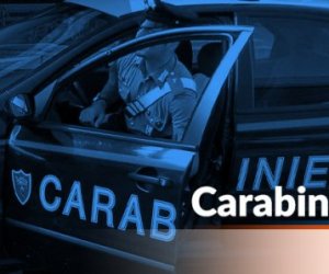 https://www.tp24.it/immagini_articoli/30-03-2020/1585571303-0-trapani-spacciavano-cocaina-crack-arrestati-carabinieri.jpg